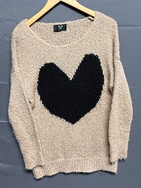AX PARIS Heart Sweater Tan Black Fuzzy Intarsia Knit Comfy Cozy Oversized S/M
